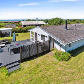 Holiday Home Janick - 150m from the sea by Interhome, hotelli kohteessa Martofte