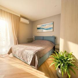 Title Legendary Grand Terrace Studio by TVC