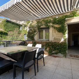 Gîte Maison de Village, clim, Hotel in Bernis