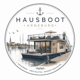 Hausboot Arneburg mit Sonnendeck