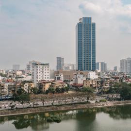 Hanoi Lux Lakeside Hotel and Apartment, hotel i Hanoi