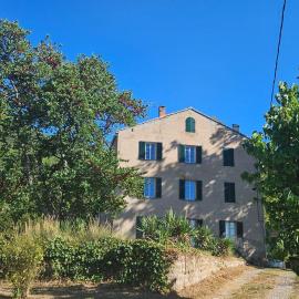 Domaine la Boucharde - Appartement L'Aurélien - Entre vignes et forêt