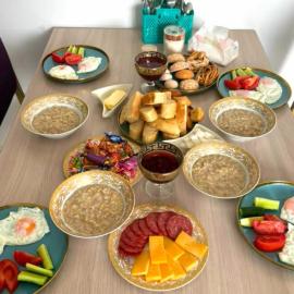 StaySaty, hotel u gradu Saty