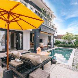 Affordable 3BR Private Pool Villa near Seminyak & Canggu, Hotel in Kerobokan