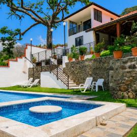 Habitaciones Casa Cuscatlan, hotel a Tamanique