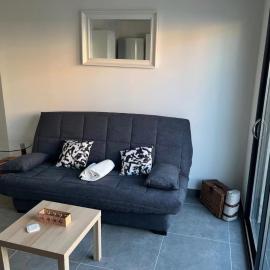 Charming studio in Nîmes & green setting - Charmant studio à Nîmes & cadre verdoyant
