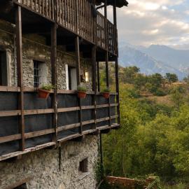 Historic Stone Loft & Alpine Mountain View