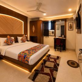 New! Park Ressort Near BBSR Railway Station, hotel v destinácii Bhubaneshwar