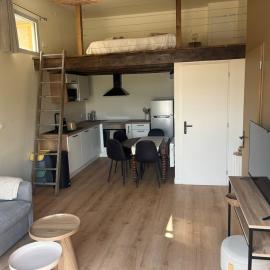 Accommodation - Château-Gontier-sur-Mayenne, hotel i Bazouges