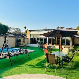 Piink Lopez, hotel a Manzini