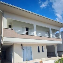 Casa de Hóspedes grande e espaçosa, hotel en São Sebastião