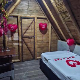 Wonderful glamping with pool 2 – hotel w mieście Sopetrán