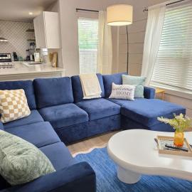 Family Friendly Modern Spacious 3BD 2BA