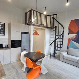 Apartament nad Odrą z antresolą, Rynek 500 m