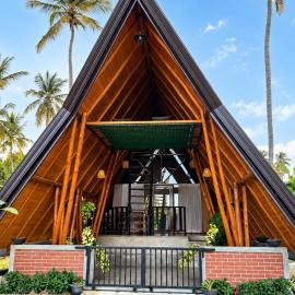 Private Ricefield Cabana near Tangalle with Net Bed
