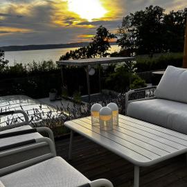 Studio VillaSjövik med utsikt över Vättern, 5 minuter till Elmia!
