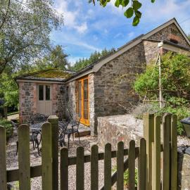 Shipload Cottage