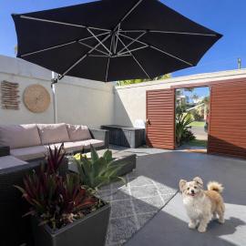 Coastal retreat, private, wine, netflix by Custom Bnb Hosting