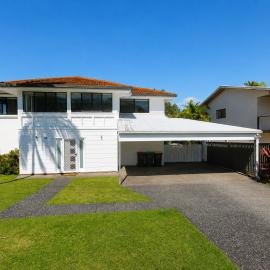 Between the Beaches | Mooloolaba Family Escape