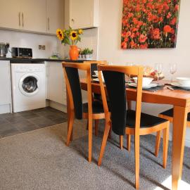 Oliver Wests Beautiful 2 Bedroom Sleeps 4 Apartment