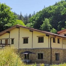 Jentilbaratze Casa rural, khách sạn ở Orozko