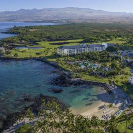 Fairmont Orchid、ワイコロアのホテル