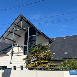 Villa L'ecureuil - Chambres D'hôtes، فندق في كايين