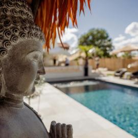 Suite Donatella - Piscine, Vue Hippodrome & Village à pied, Hotel in Villeréal