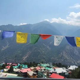 Mountain Breeze Home Stay