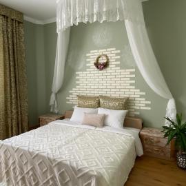 Готель Алекс, hotel Luckban