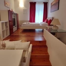 Ivi's Alpine Apartment, viešbutis mieste Ebene Reichenau