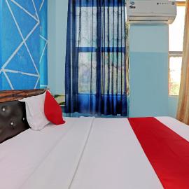 Hotel O WHITE SWAN