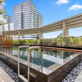 South Yarra - Sleep 6 Baby Stay - Pool View & Car