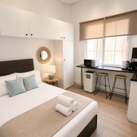 Grand Central House - Classic Studio - GibraltarStay Apartments, מלון בגיברלטר
