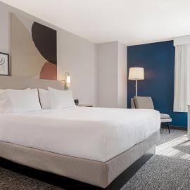 Spark by Hilton St Louis Southwest