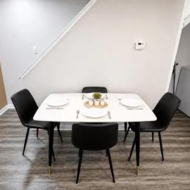 The Sutton Modern 2BR Escape C2, hotel i Hoover