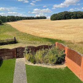 Golden Fields Coastal retreat Sleeps 6