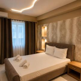 Pireaus platinum rooms & suites