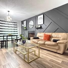 NEW ENTIRE PLACE COZY QUIET 2b2b TOWNHOUSE SP1261
