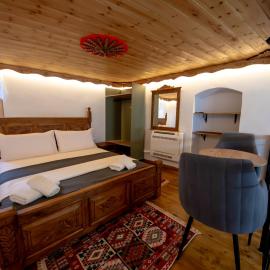 Noel Rooms