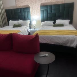 Comfortable Guest Room in Ekurhuleni with Shared Pool