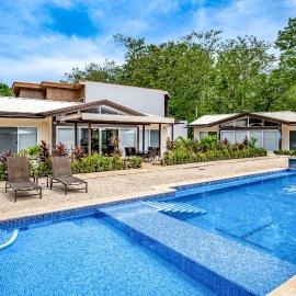 Avellanas Beach Condo: Saltwater Pool Access!