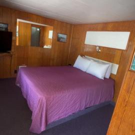 Viesnīca Robbins Motel pilsētā Bārhārbora