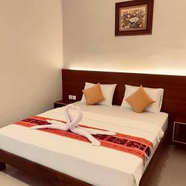 WLA Homestay, hotel u gradu Labuan Bajo