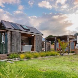 Off Grid Arohanui Cabins, Mangawhai