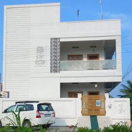 Sri Karthikeya HomeStay Mopidevi, hotel a Avanigadda