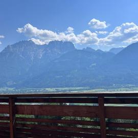SONNWEIT Apartment Osttirol, готель у місті Iselsberg