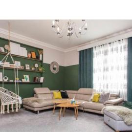 Grand Apartment in Historic Building with Free Parking