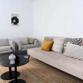Cozy and modern apartment close to the city centre