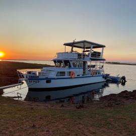 Siesta houseboat, hotel v destinaci Kariba